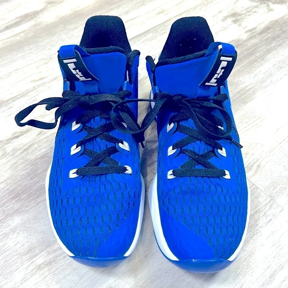 Nike‎ LeBron Witness 5 ‘Game Royal’ Blue White CQ9380-400 | Zoom Air Basketball